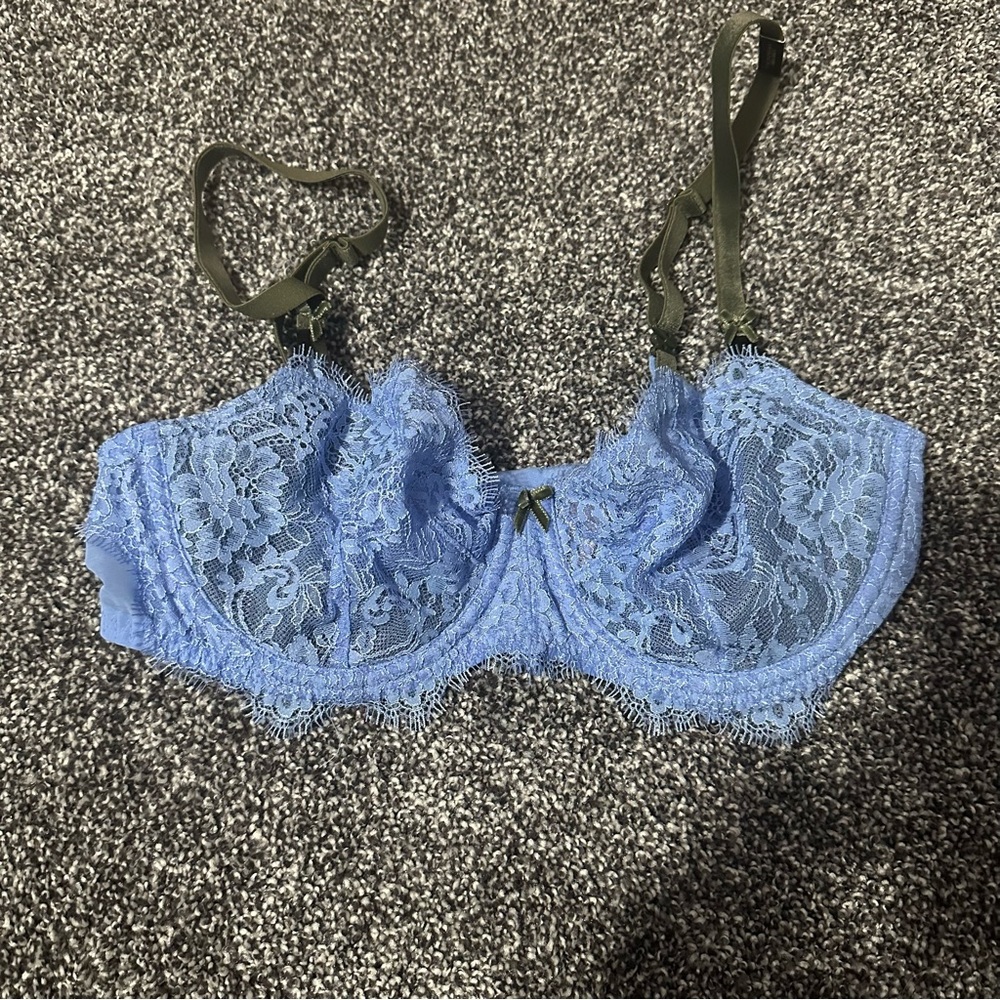 Victoria Secret Dream Angels Push-Up Bra 34D